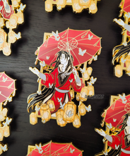 Load image into Gallery viewer, Hearts in Paradise - Hualian Enamel Pins